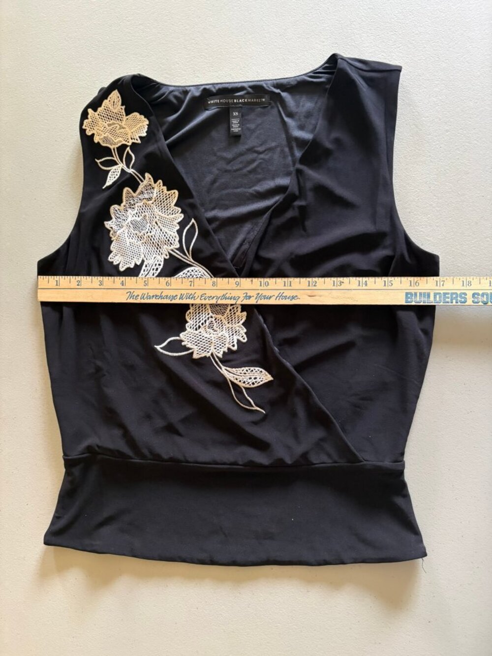 White House Black Market size XS black top - Picture 6 of 12
